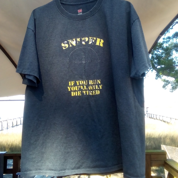 Graphic Tee shirt - Picture 5 of 6